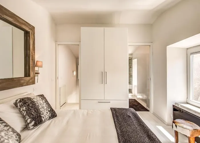 Di Design Con Vista Sui Monti *